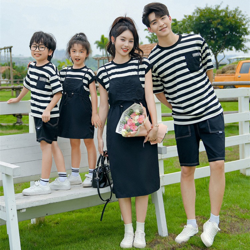 Family Couple Matching Clothes - Summer Clothing Looks reseña y precio