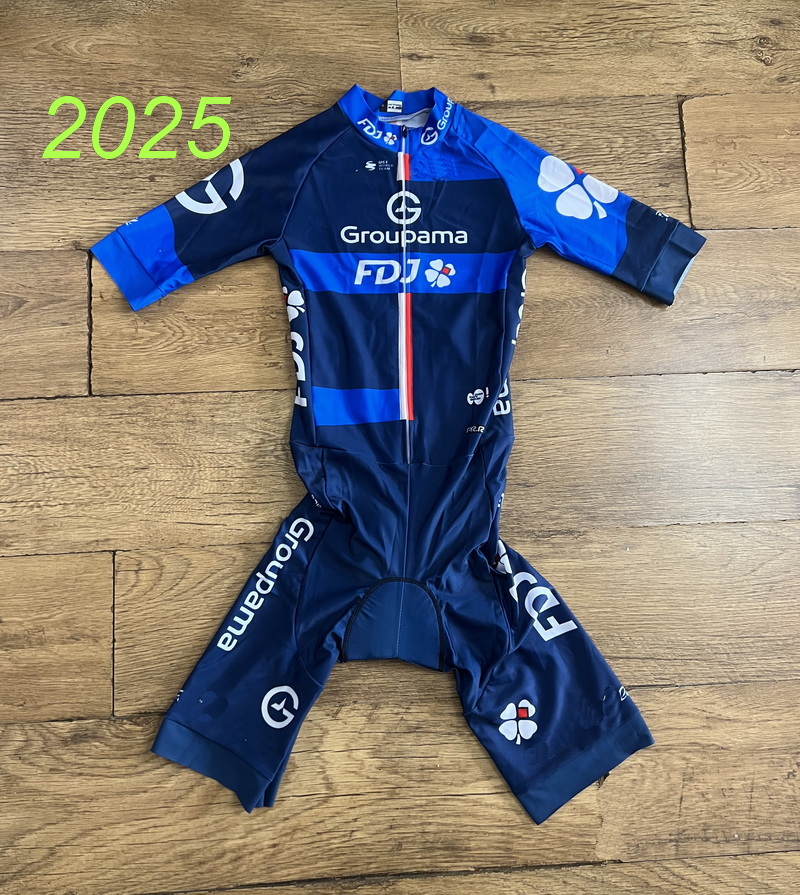 LASER CUT Skinsuit  2026 2025  - Summer Clothing Material reseña y precio