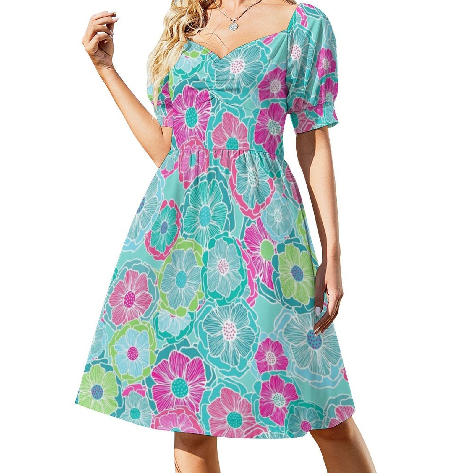 Fantasy Floral In Bold Tropica - Summer Clothing Colors reseña y precio